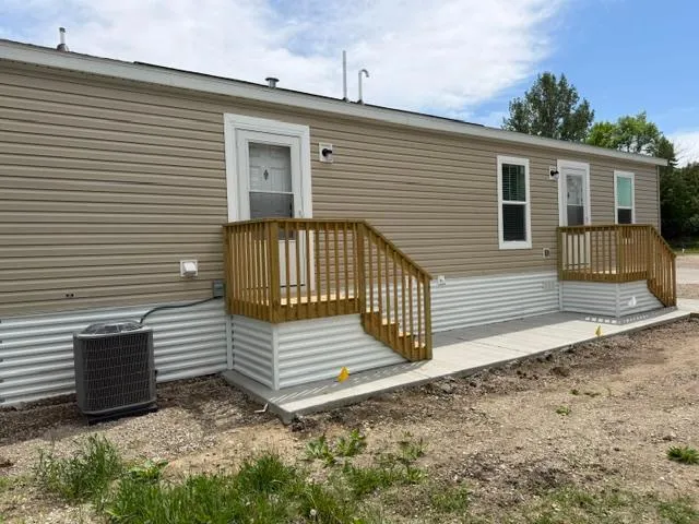 1611 6th Avenue E #A6 Alexandria, MN 56308