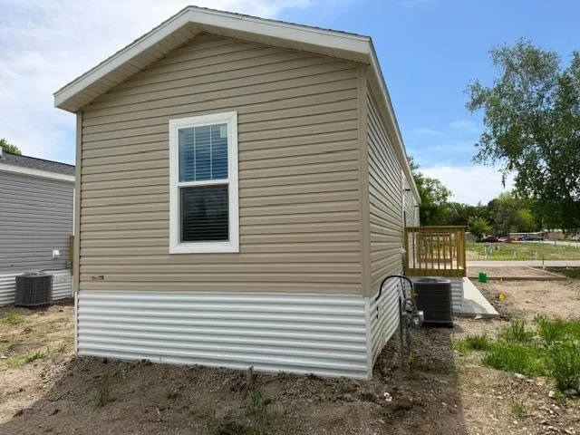1611 6th Avenue E #A6 Alexandria, MN 56308
