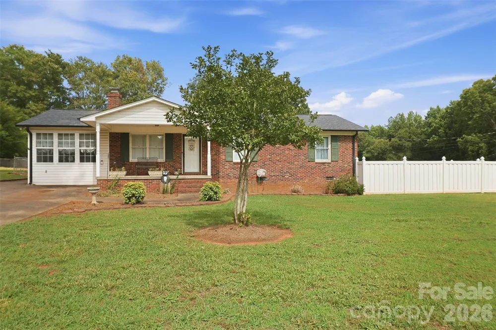 115 Arc Street Bessemer City, NC 28016