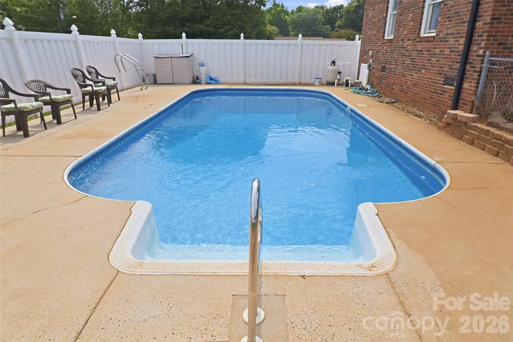 115 Arc Street Bessemer City, NC 28016
