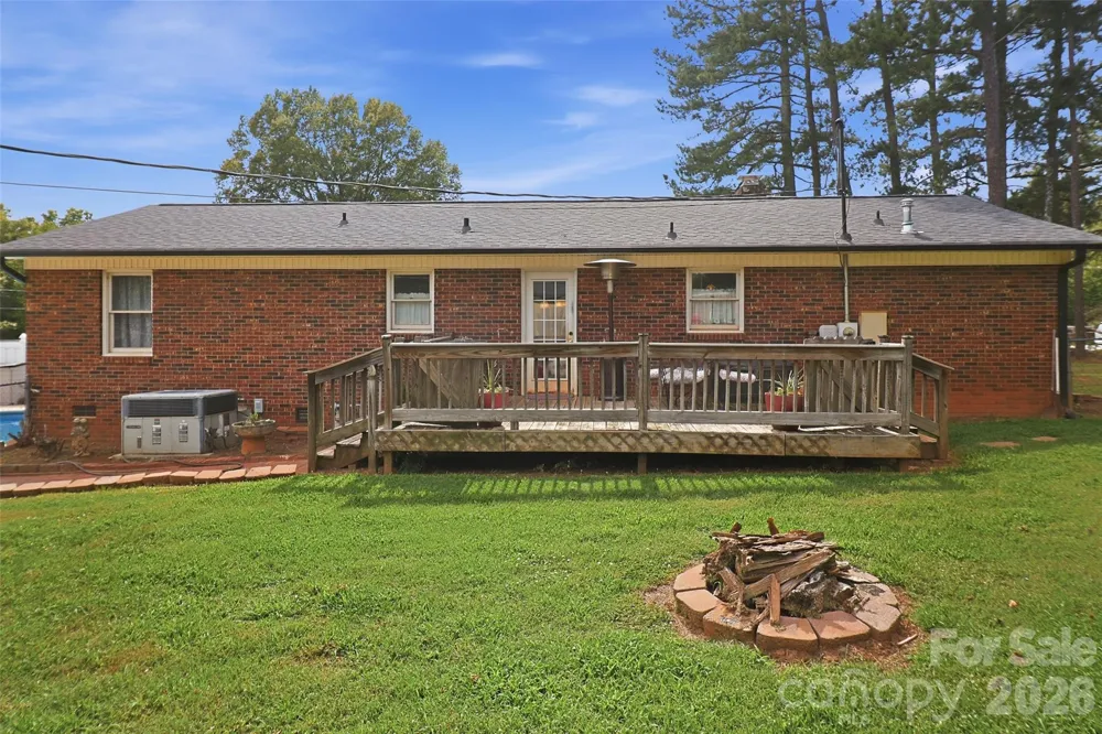 115 Arc Street Bessemer City, NC 28016