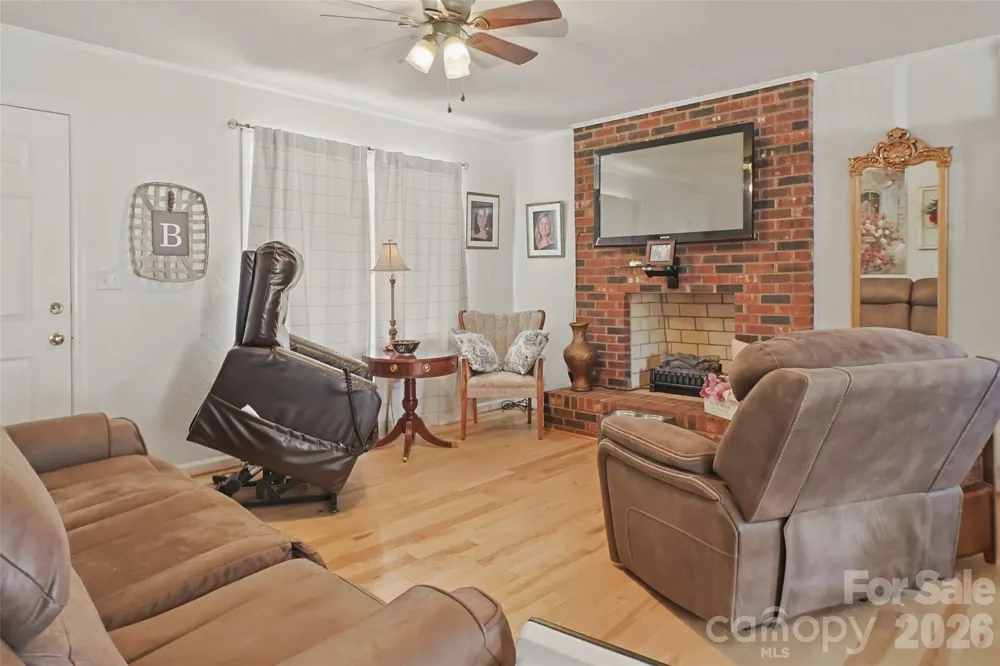 115 Arc Street Bessemer City, NC 28016