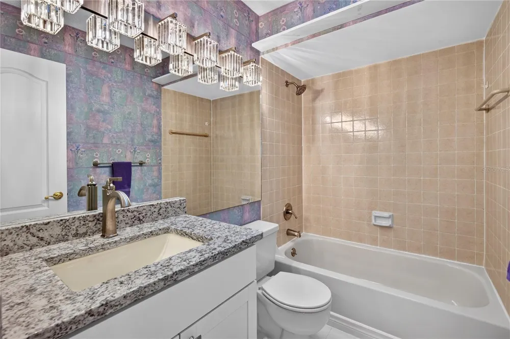 51 SANDPIPER CIRCLE Ormond Beach, FL 32174