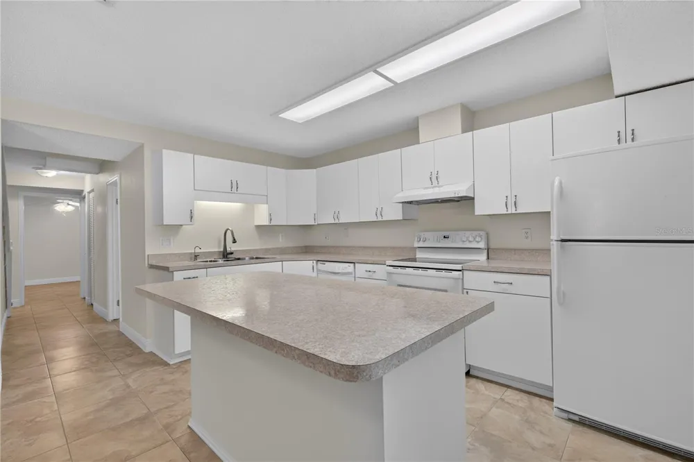 51 SANDPIPER CIRCLE Ormond Beach, FL 32174