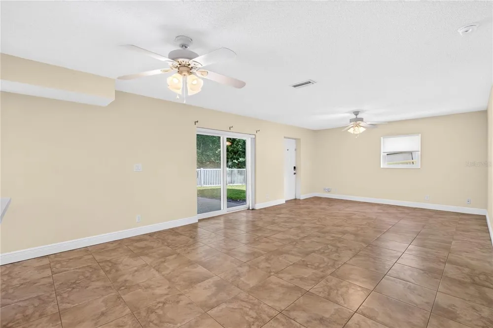 51 SANDPIPER CIRCLE Ormond Beach, FL 32174