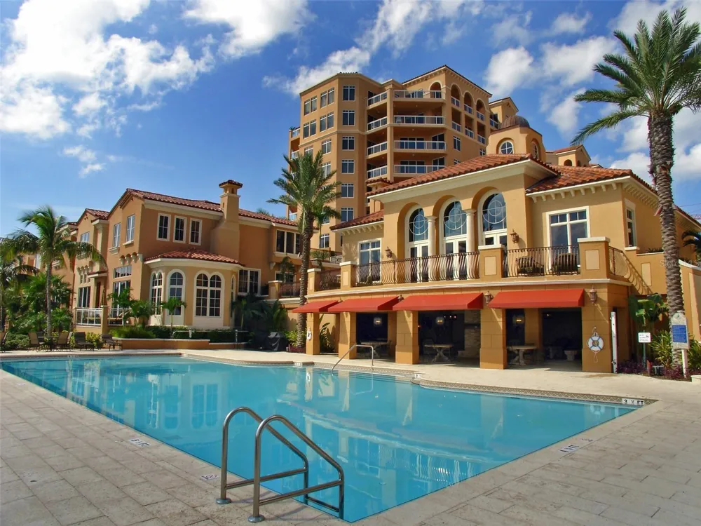 521 MANDALAY AVENUE #704 Clearwater Beach, FL 33767