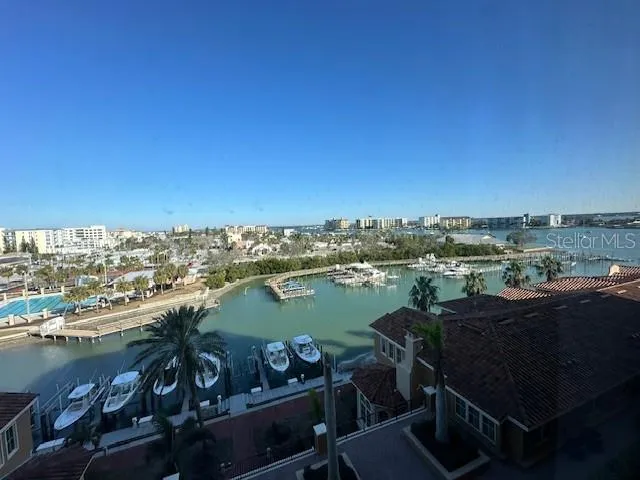 521 MANDALAY AVENUE #704 Clearwater Beach, FL 33767