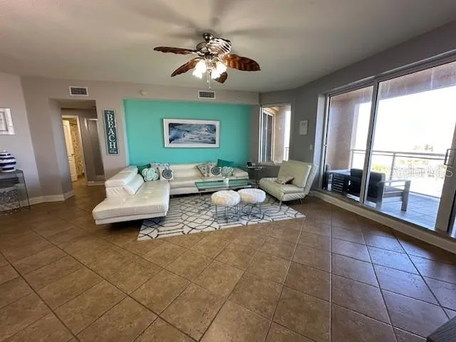 521 MANDALAY AVENUE #704 Clearwater Beach, FL 33767
