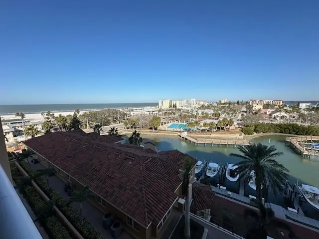 521 MANDALAY AVENUE #704 Clearwater Beach, FL 33767