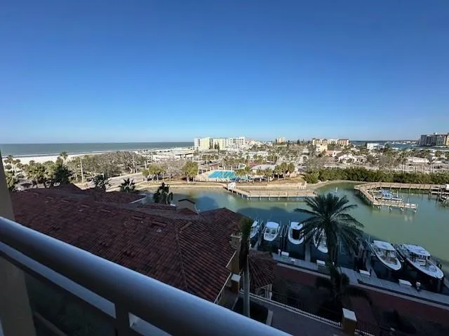 521 MANDALAY AVENUE #704 Clearwater Beach, FL 33767