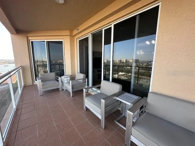 521 MANDALAY AVENUE #704 Clearwater Beach, FL 33767