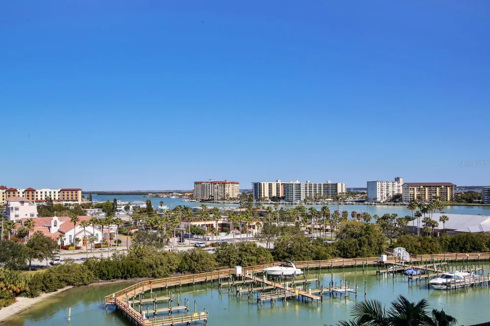 521 MANDALAY AVENUE #704 Clearwater Beach, FL 33767