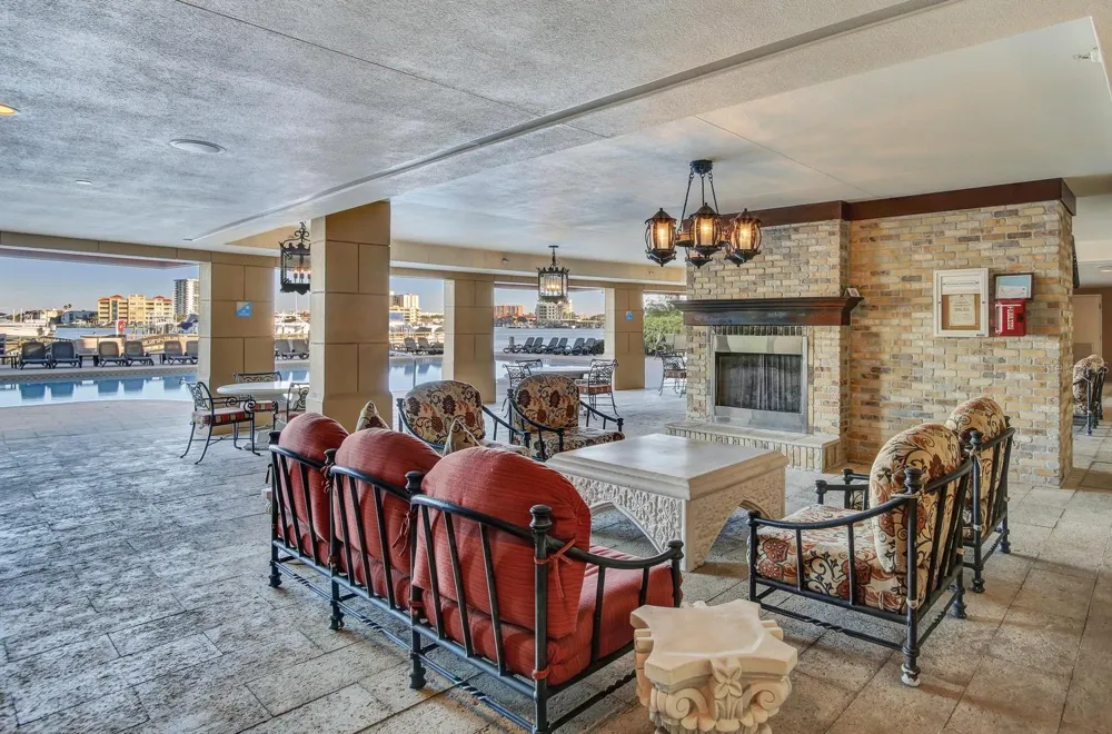 521 MANDALAY AVENUE #704 Clearwater Beach, FL 33767