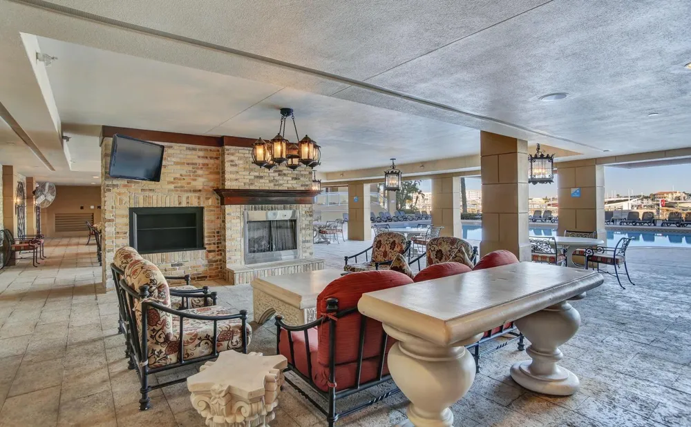 521 MANDALAY AVENUE #704 Clearwater Beach, FL 33767