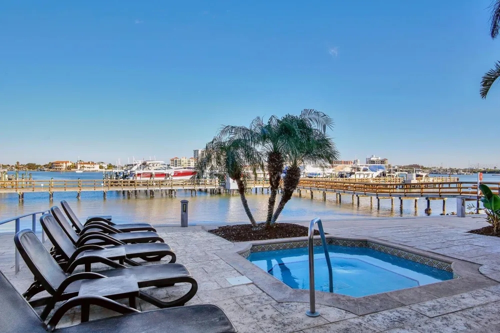 521 MANDALAY AVENUE #704 Clearwater Beach, FL 33767