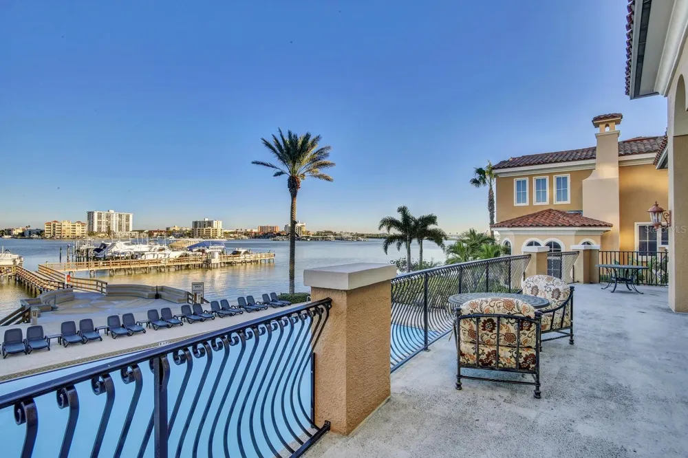 521 MANDALAY AVENUE #704 Clearwater Beach, FL 33767