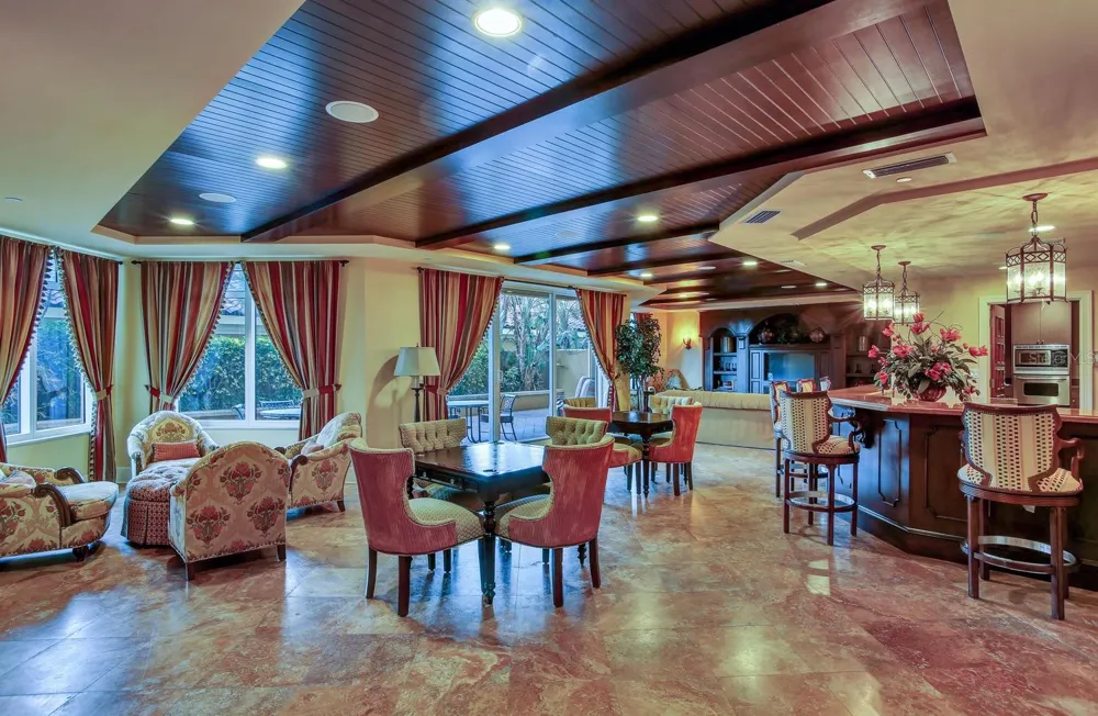 521 MANDALAY AVENUE #704 Clearwater Beach, FL 33767