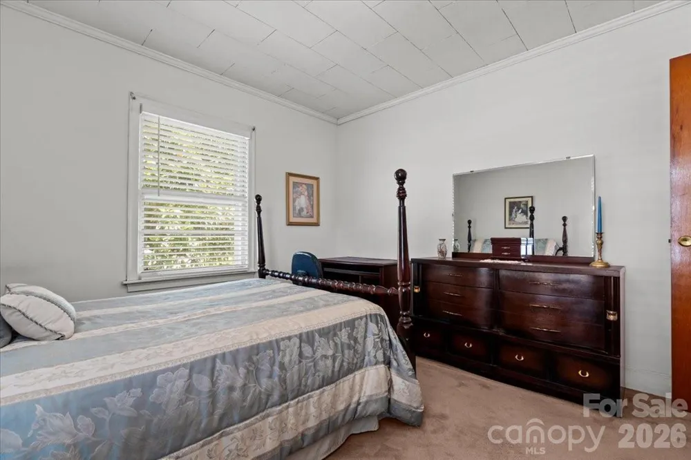 63 Lynn Avenue Cheraw, SC 29520