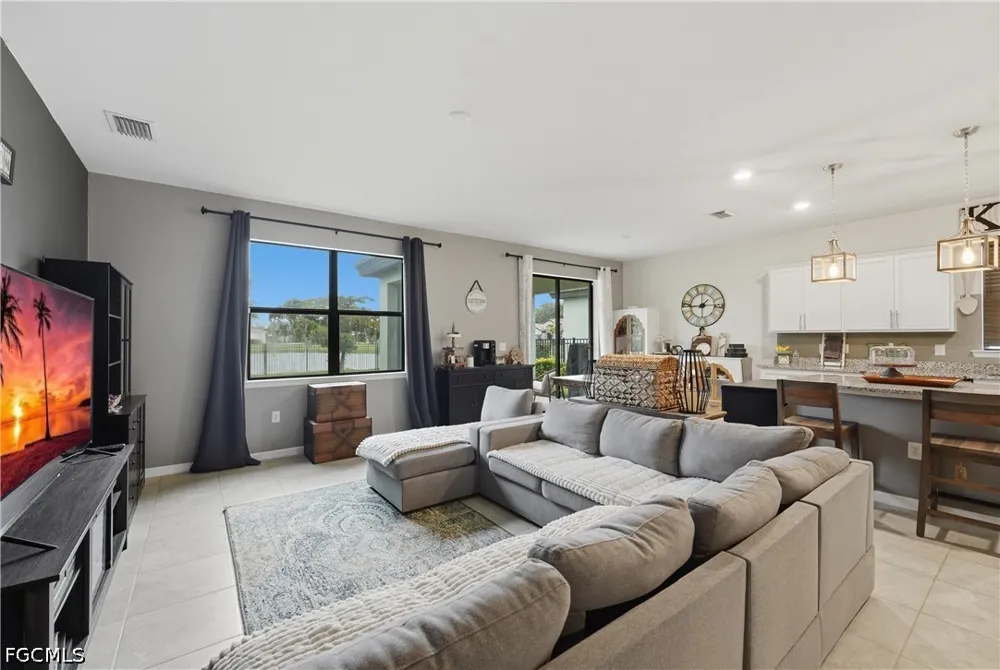 Mistflower Drive Alva, FL 33920
