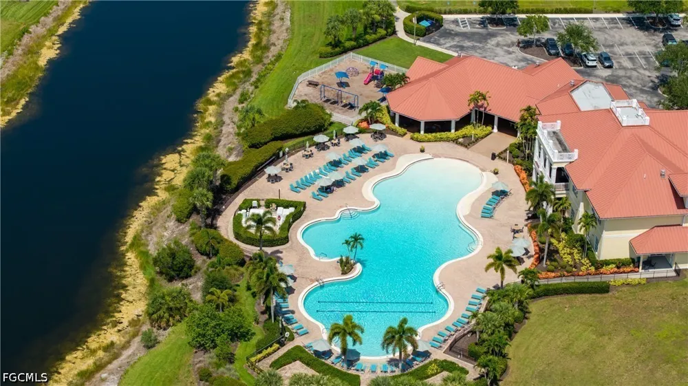 Mistflower Drive Alva, FL 33920