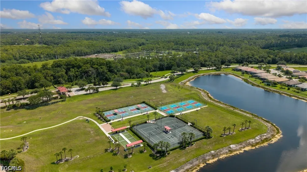 Mistflower Drive Alva, FL 33920