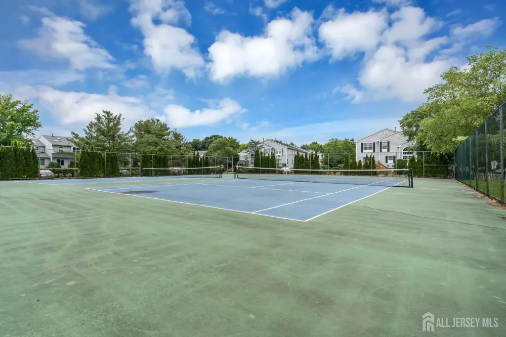 27 Hanna Lane Old Bridge, NJ 08879