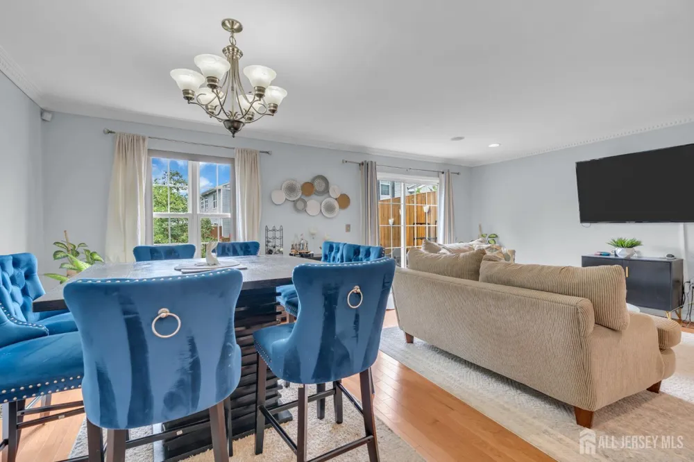 27 Hanna Lane Old Bridge, NJ 08879
