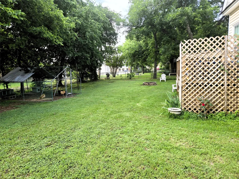 308 San Jacinto Street Whitney, TX 76692