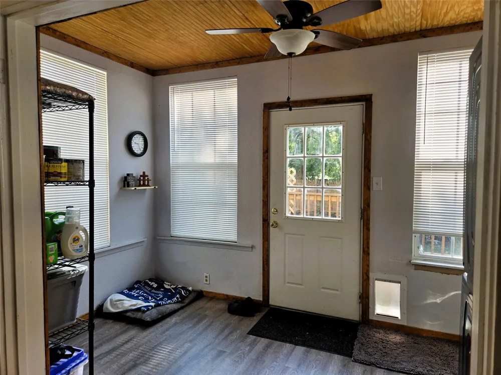 308 San Jacinto Street Whitney, TX 76692