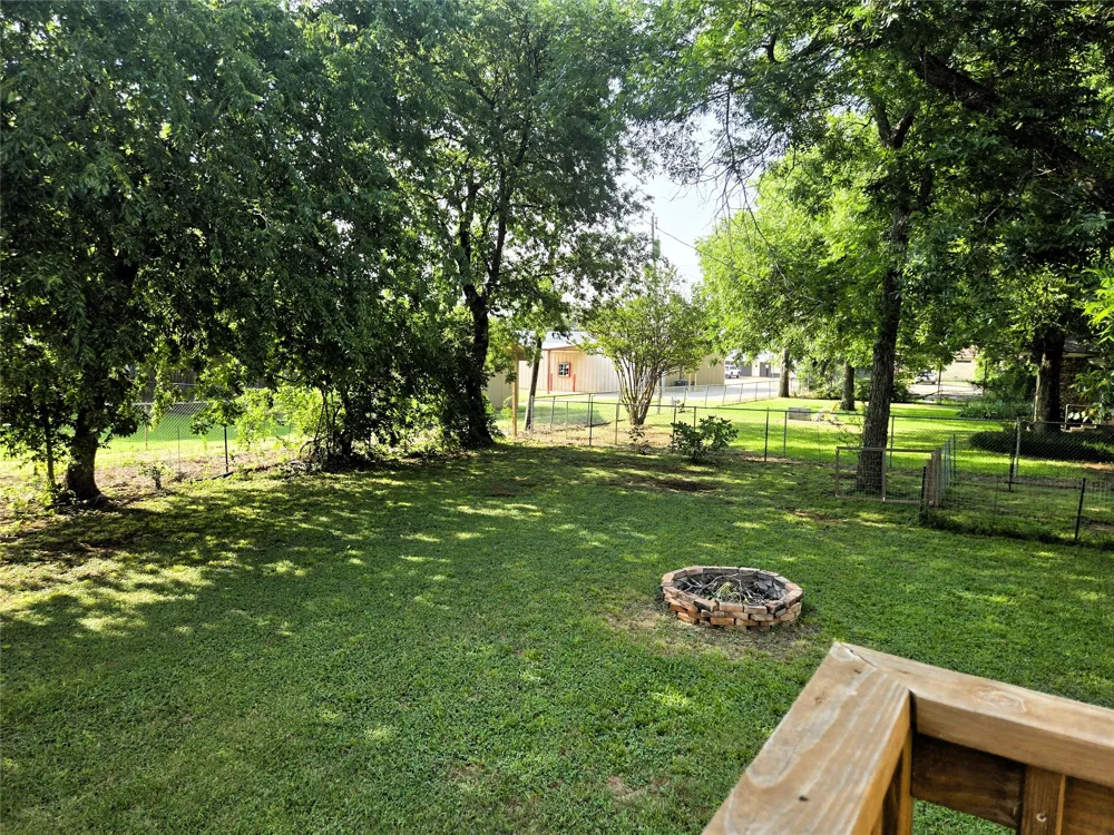 308 San Jacinto Street Whitney, TX 76692