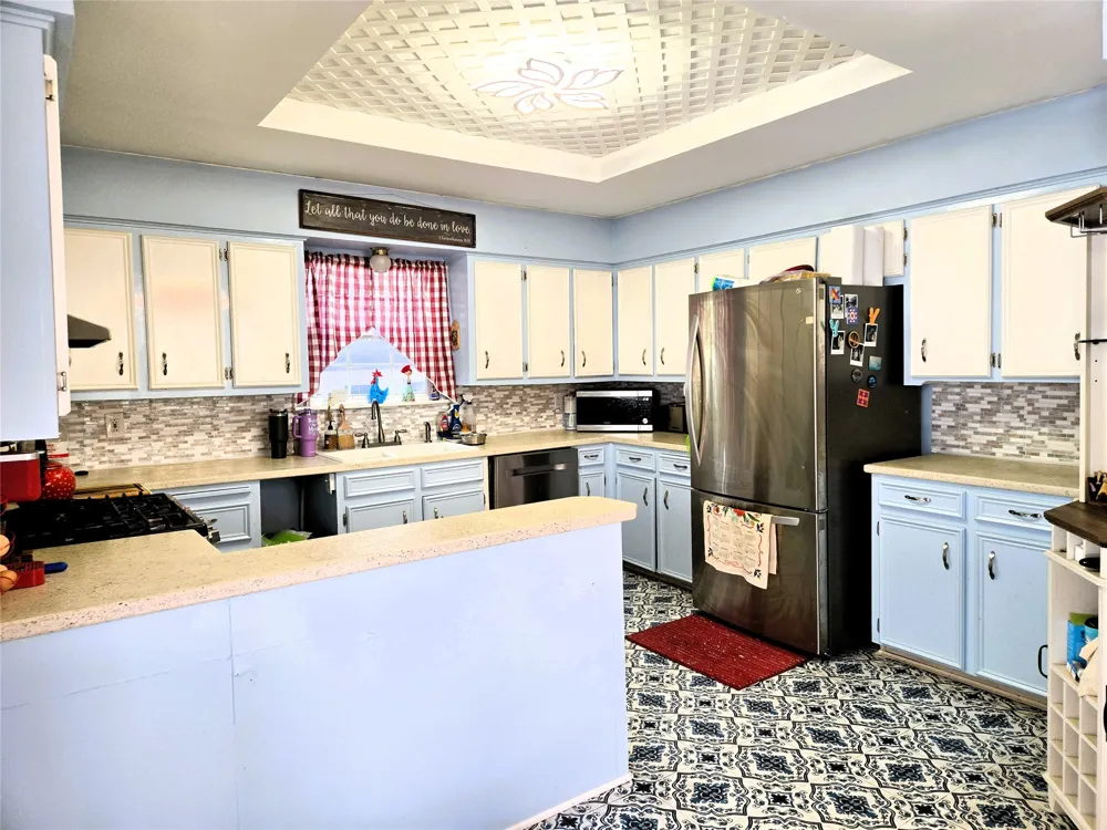 308 San Jacinto Street Whitney, TX 76692