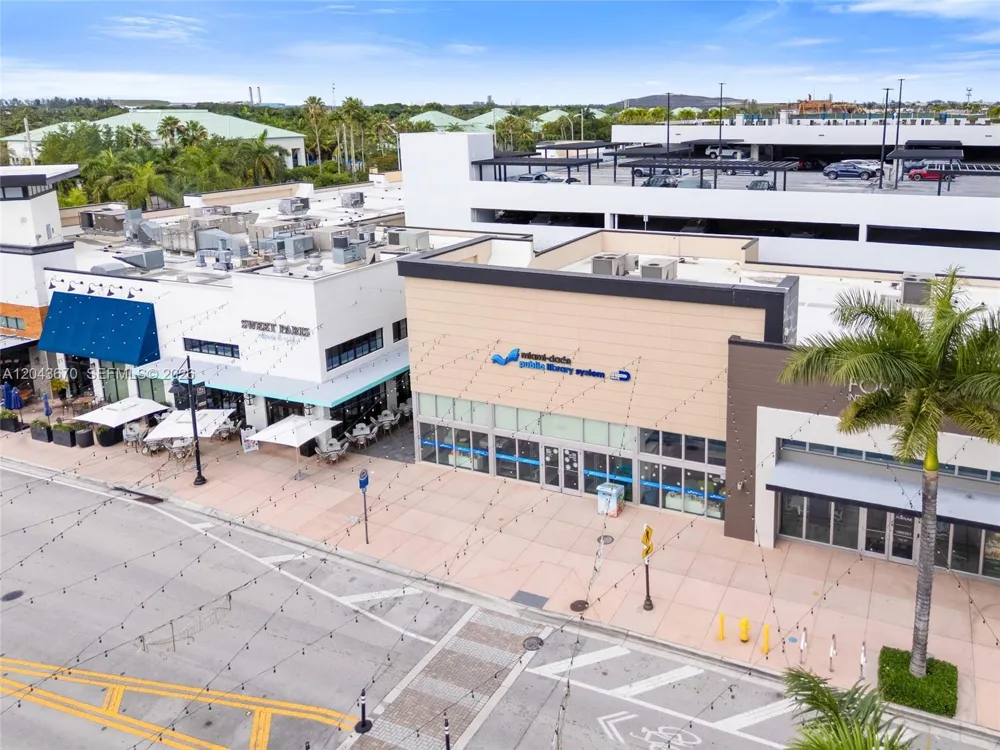 8167 NW 41st St #E-101 Doral, FL 33166
