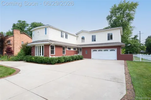 622 Sunningdale Drive