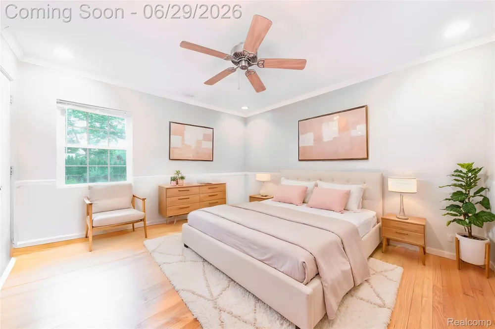 622 Sunningdale Drive Grosse Pointe Woods City, MI 48236