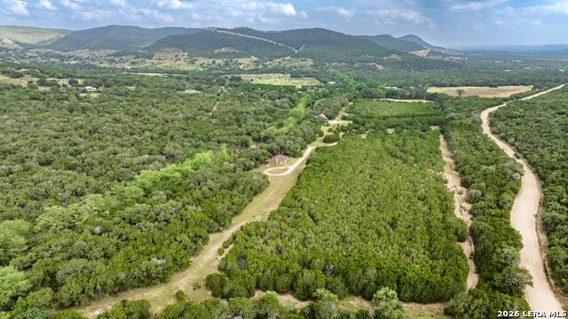 600 Evans Creek Road Vanderpool, TX 78885