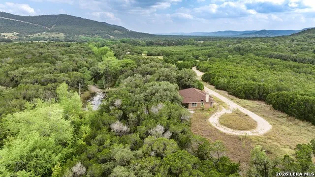 600 Evans Creek Road Vanderpool, TX 78885