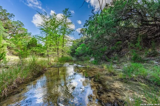 600 Evans Creek Road Vanderpool, TX 78885