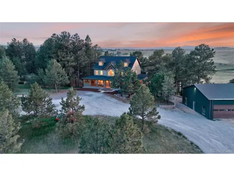 1516 Bluebird Trail