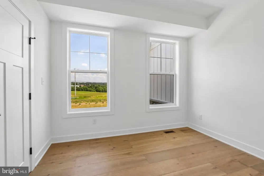 209 OLD STATE RD Royersford, PA 19468