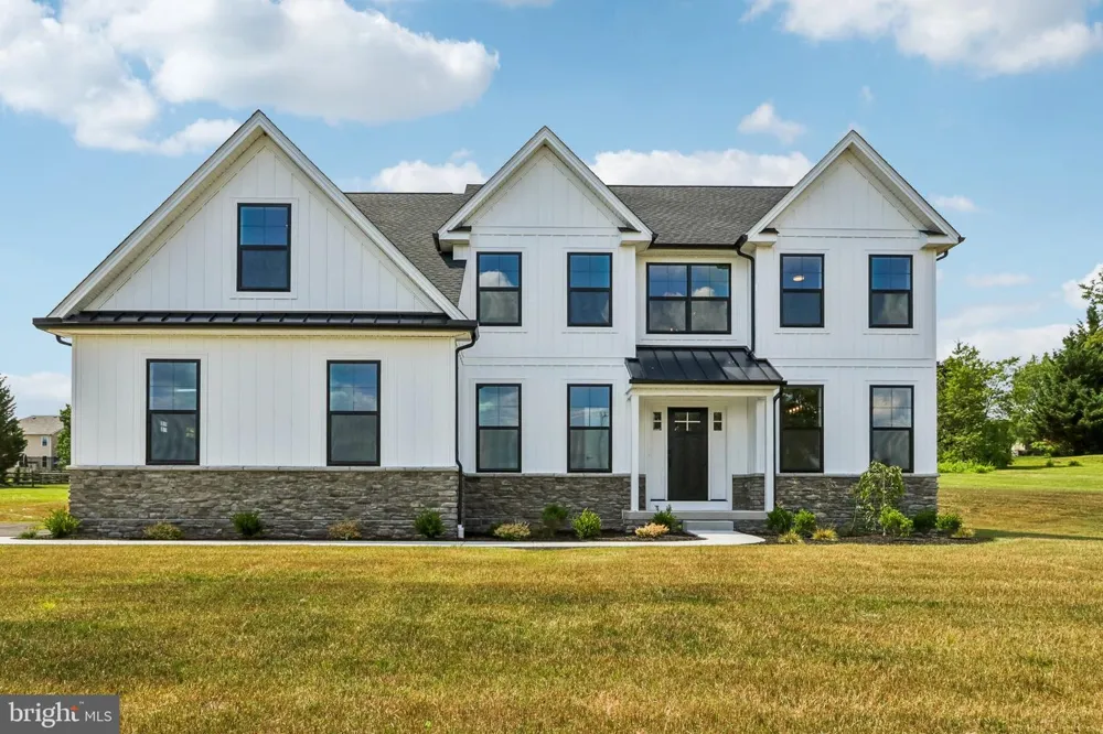 209 OLD STATE RD Royersford, PA 19468