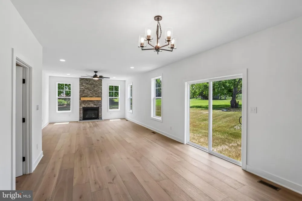 209 OLD STATE RD Royersford, PA 19468
