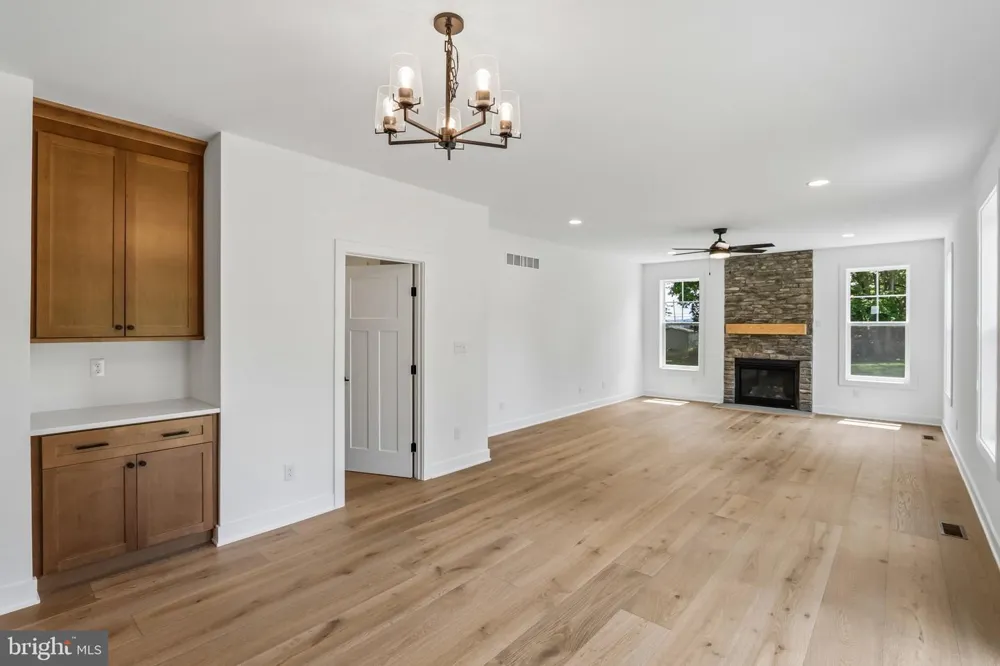 209 OLD STATE RD Royersford, PA 19468