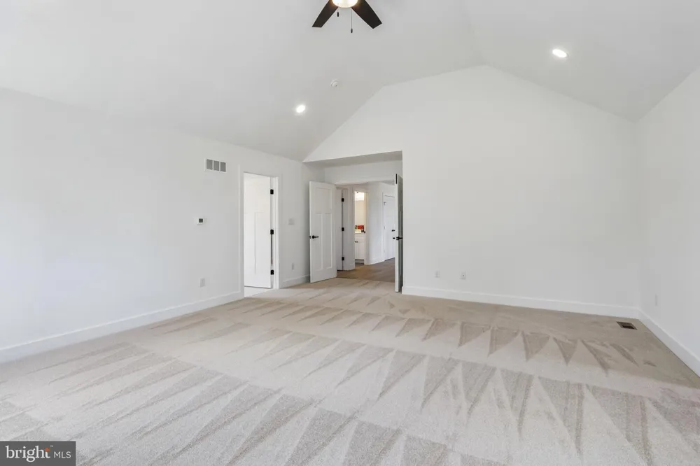 209 OLD STATE RD Royersford, PA 19468