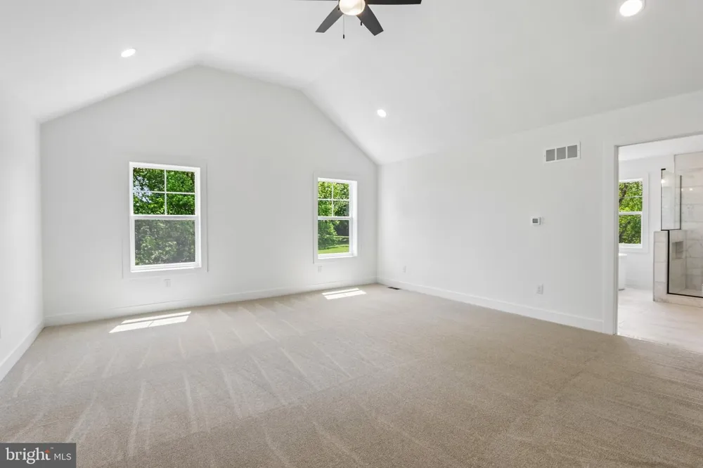 209 OLD STATE RD Royersford, PA 19468
