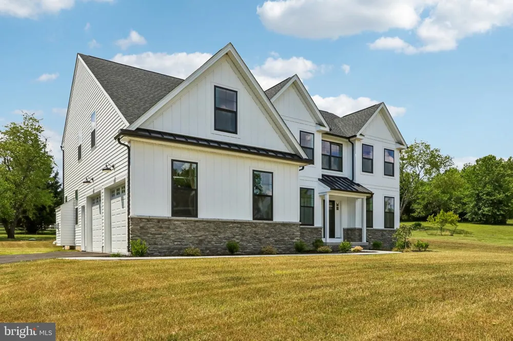 209 OLD STATE RD Royersford, PA 19468