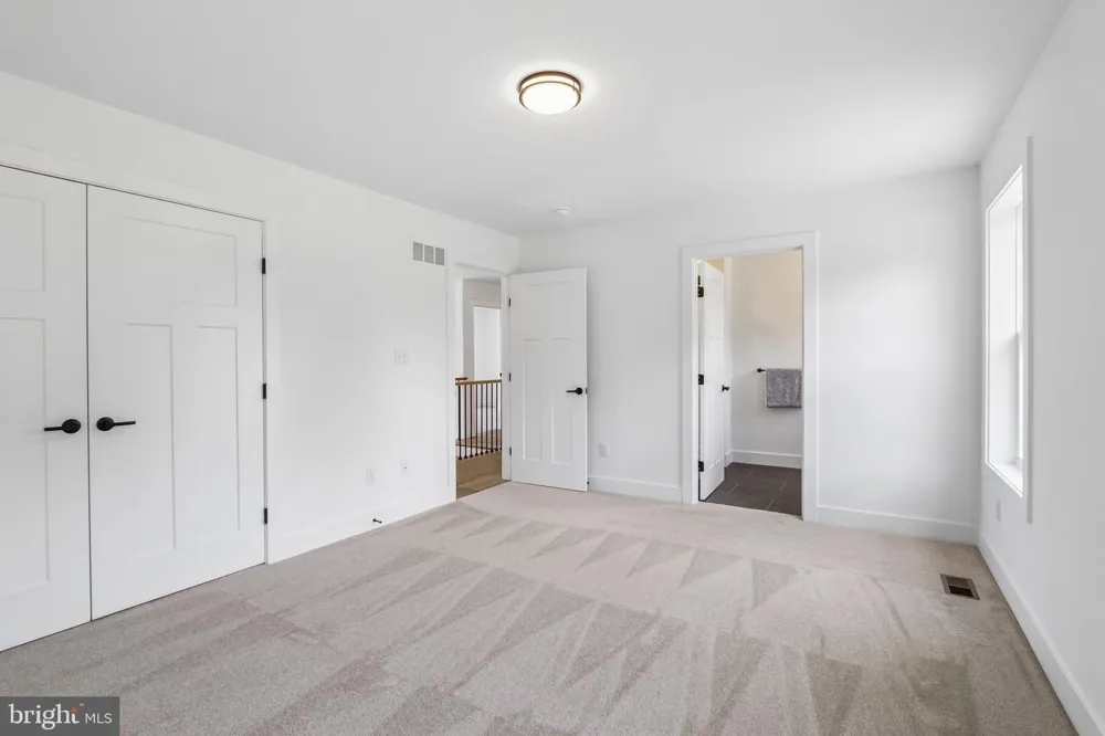 209 OLD STATE RD Royersford, PA 19468