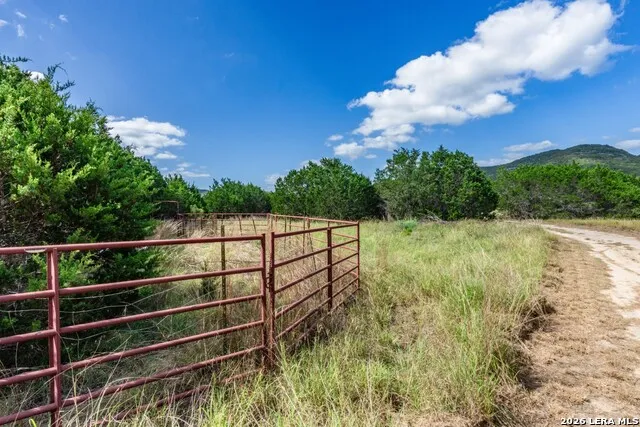 650 Evans Creek Road Vanderpool, TX 78885