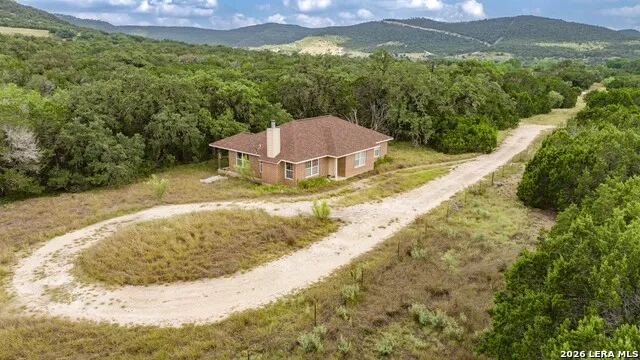 650 Evans Creek Road Vanderpool, TX 78885