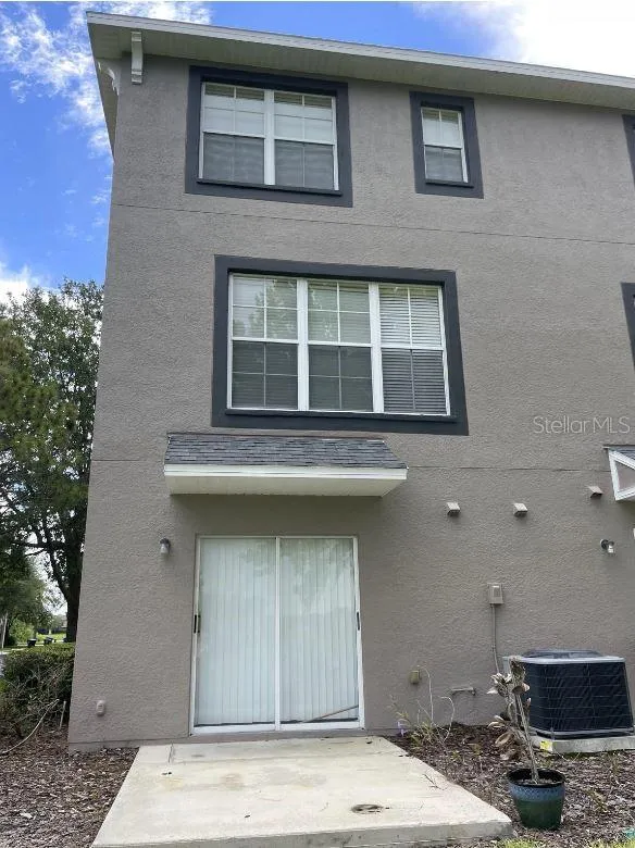 2401 LEXINGTON OAK DRIVE Brandon, FL 33511