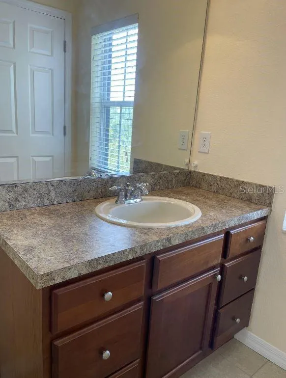 2401 LEXINGTON OAK DRIVE Brandon, FL 33511